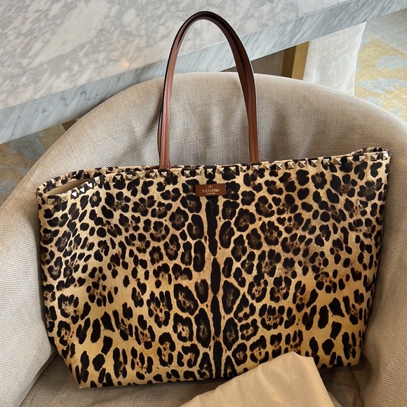 Valentino Leopard Canvas Tote - Picture 3 of 17